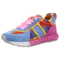 Rebecca White Sneaker crazy blue aura